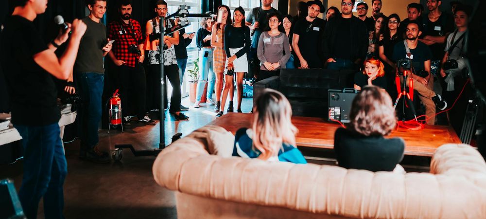 Une scène ouverte ?