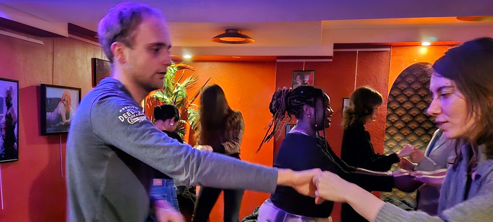 Queer Salsa & Kizomba : cours + Sociale SBK