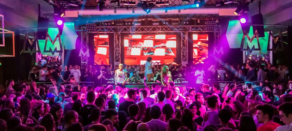 LA GUILTY PLEASURE XXL