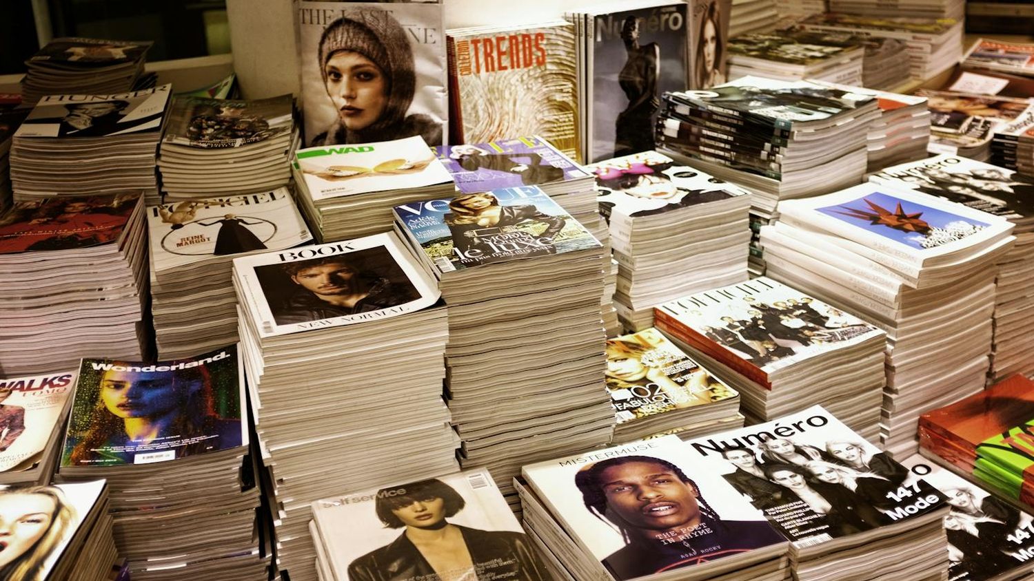 Collaborative Zine Making Night