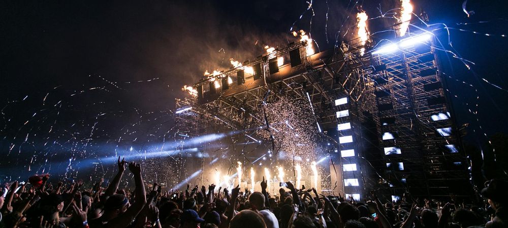NRJ MUSIC TOUR + FEU D'ARTIFICE