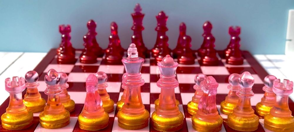 The Queer's Gambit ♟️🌈