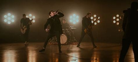 Concert : Caskets