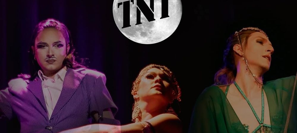 Bar puis spectacle Burlesque