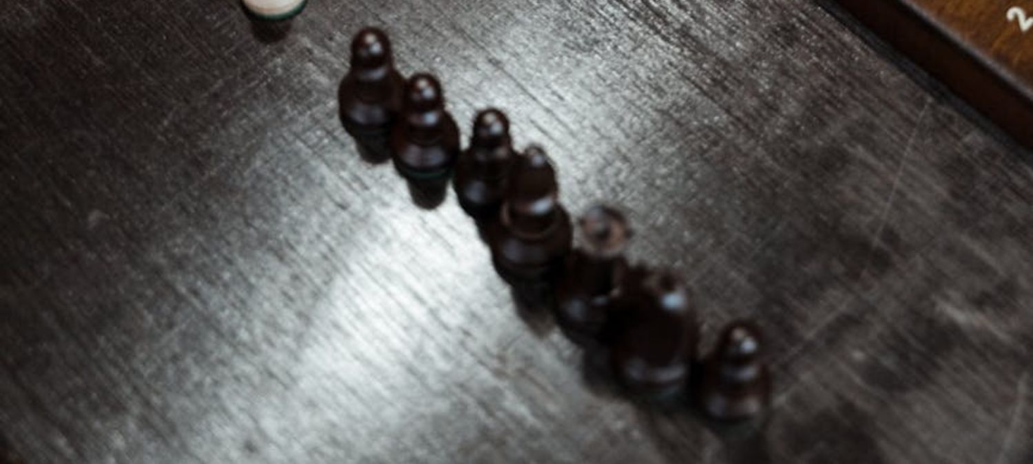 Jeux experts et initiés au Bar