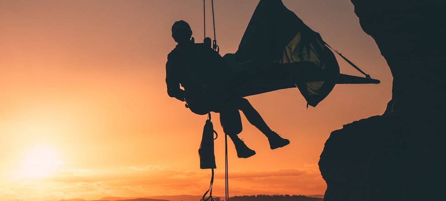 On grimpe, on trinque