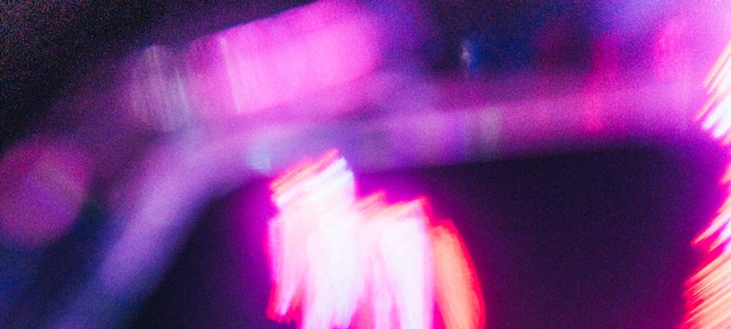Drop the myk's ( Drag show)