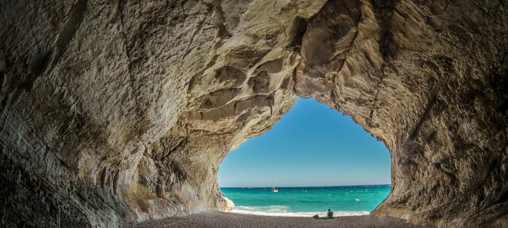 Paillotte au coucher de soleil