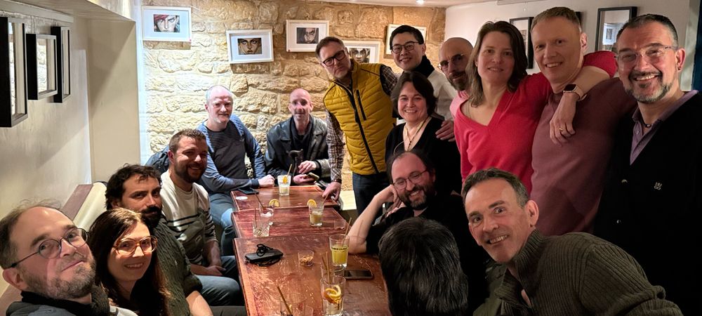 Bavardages et papotages au Yono