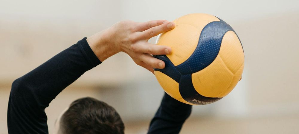 Volleyball assis