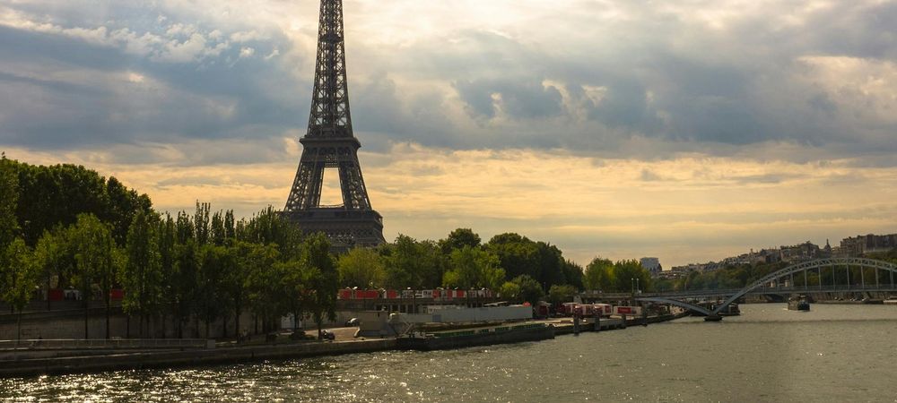 France, une histoire d'amour VF x Équipe