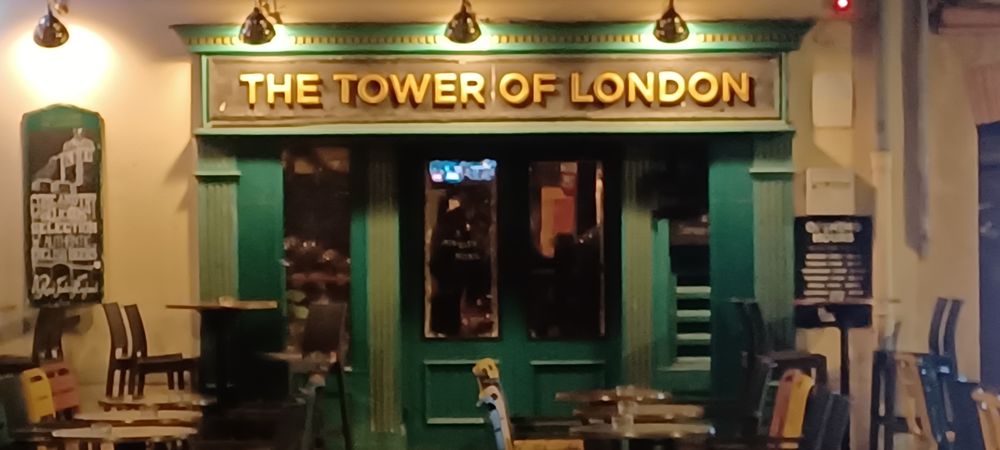 Réveillon du 31 au Tower : soirée ABBA ! ✨️