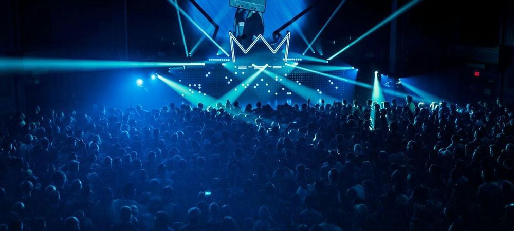 Boîte de nuit a l’espace club