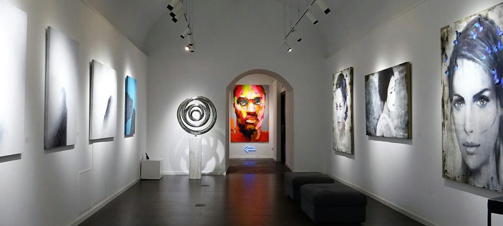 Fever : exposition Serial killer