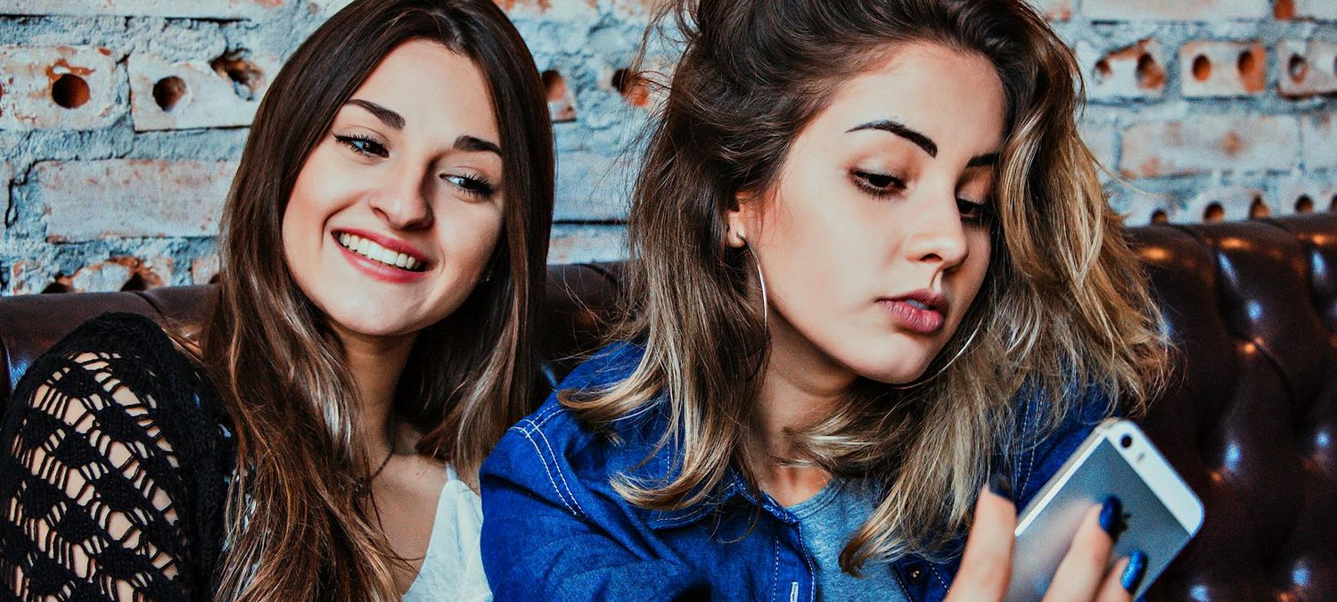 Bringue entre filles