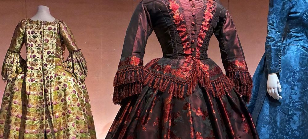 Tisser, Broder, Sublimer : les savoir-faire de la mode (Expo au Palais Galliera)