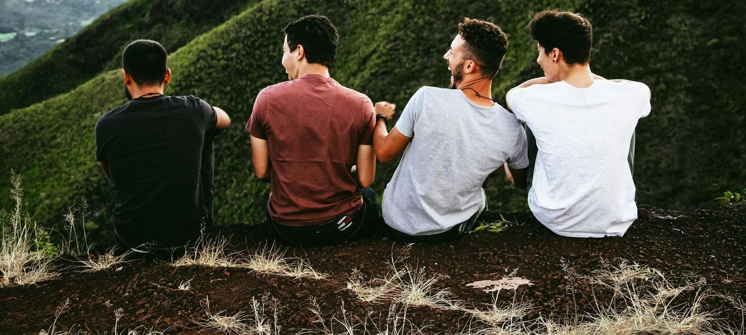 On joue en petits groupes đDĂ©solĂ© j'ai changĂ© la date je pouvais pas avant haha