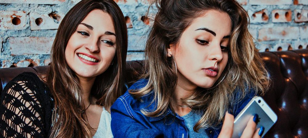 Bringue entre filles