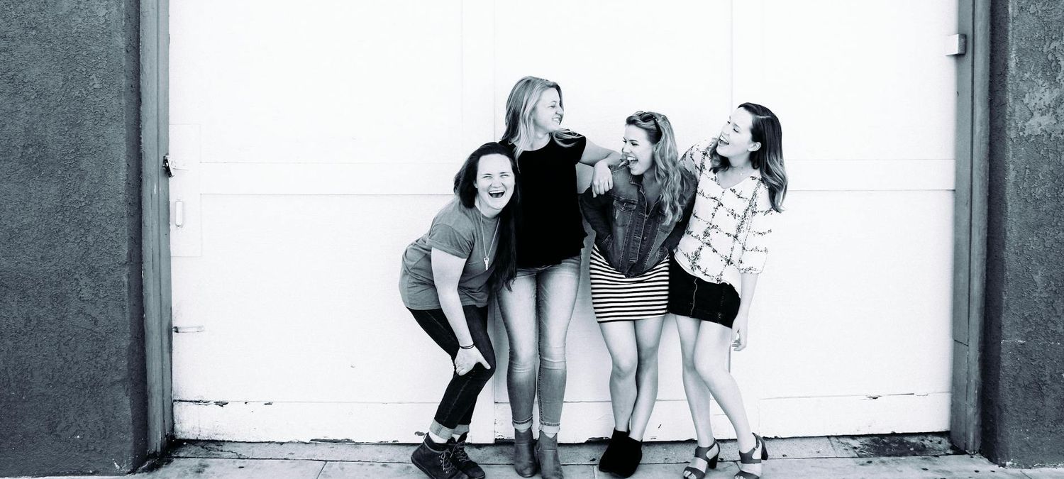 Le verre de l amitié pour la rentrée a la Mutinerie