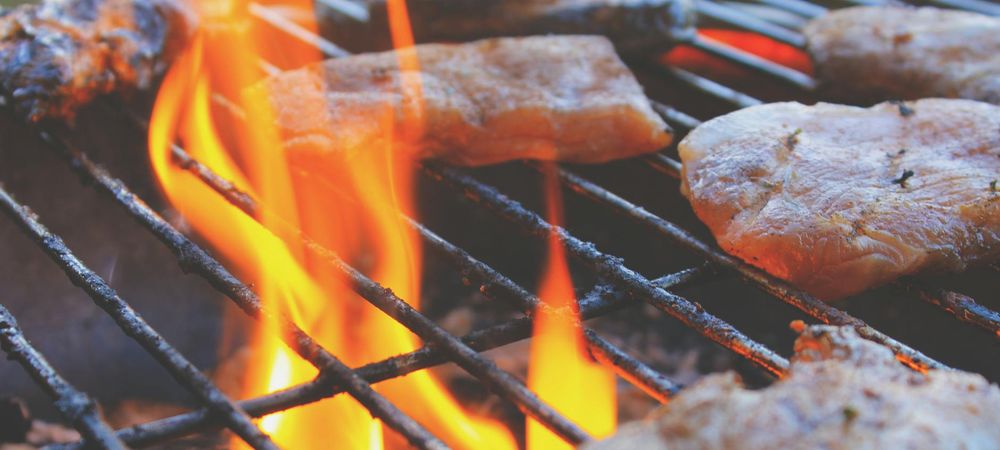 BBQ, jeux en plein air et jeux de société
