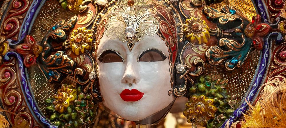 Soirée jeux à rôles cachés 🔞