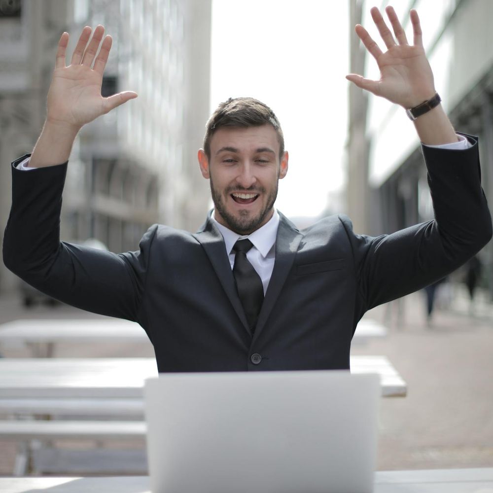 Bannière du groupe Essence & Élégance — Le Cercle du Haut Masculin
