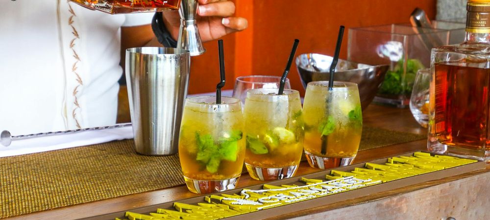 Boire un 🍹 Café Rosa (Complet 🌞)