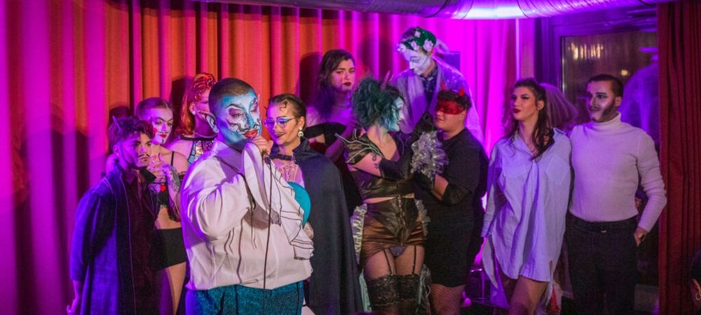 Open Stage x Intérieur Queer