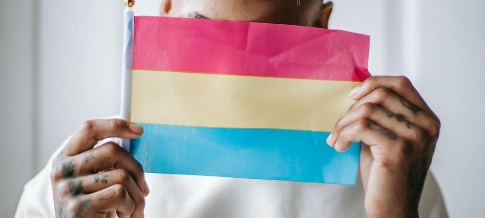 Soirée bi & pan discussion et jeux