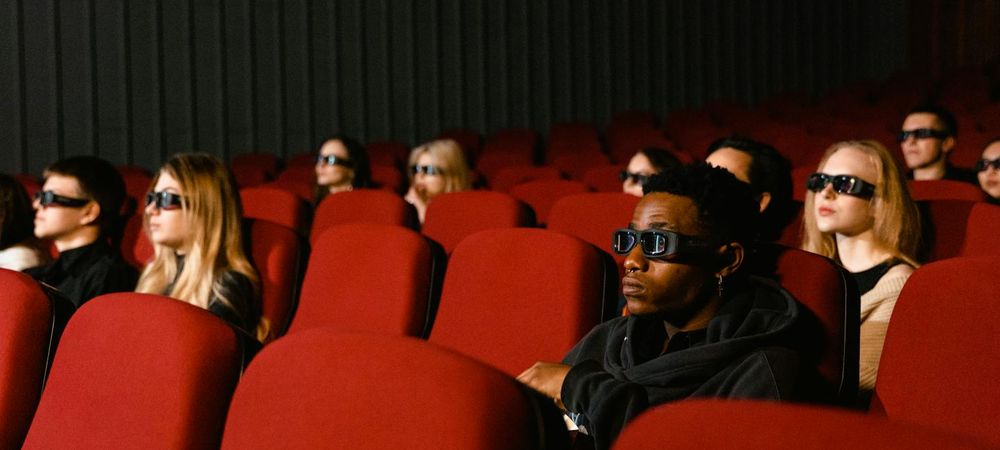 Film " BEL AMI" de           Jun Geng (thématique homo)/ suivi d' un restau